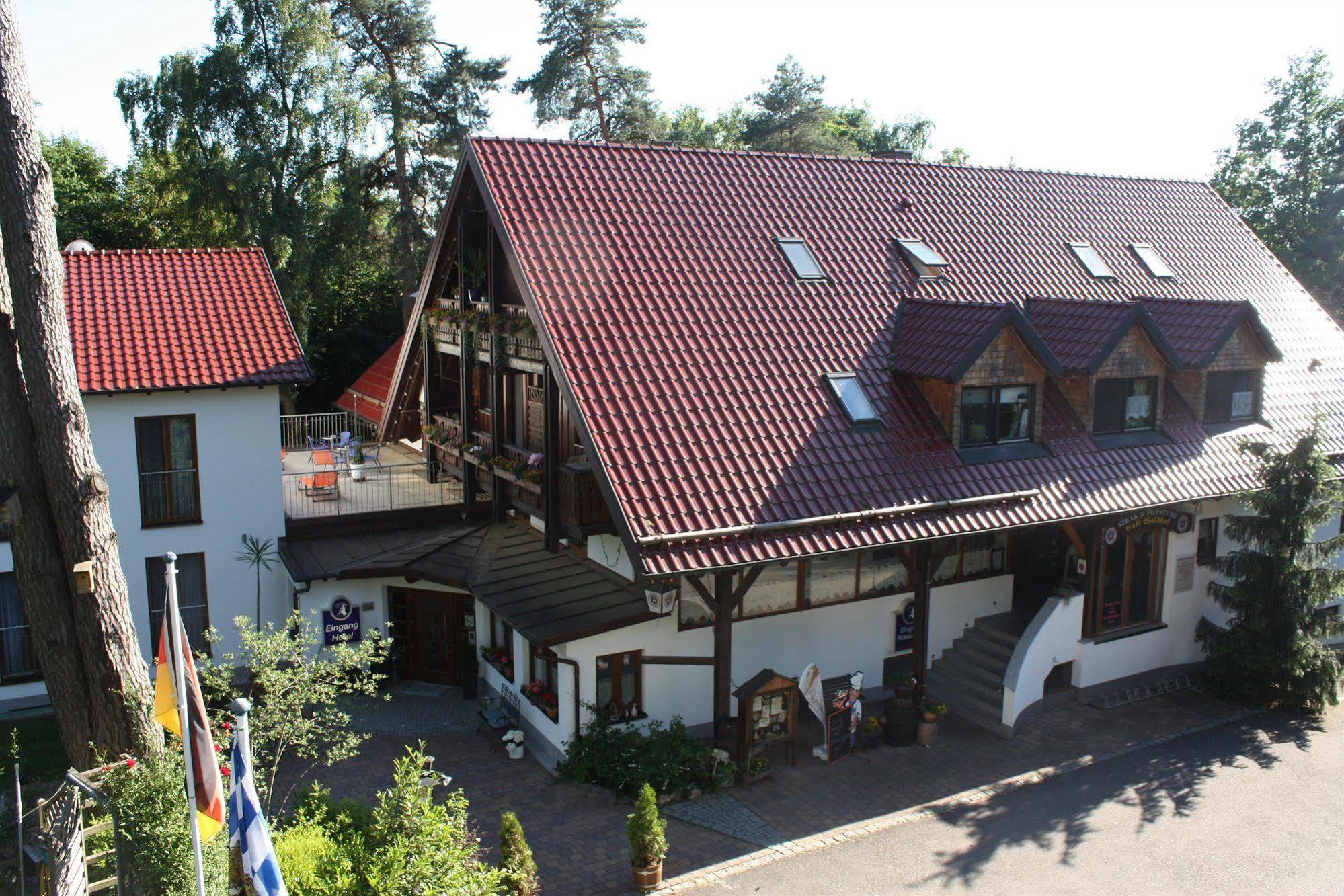 Hotel Waldhof Hohenkammer Exterior photo